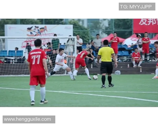 足球明星畅谈中国之行的感受与收获分享精彩瞬间与文化交流 足球明星畅谈中国之行的感受与收获分享精彩瞬间与文化交流