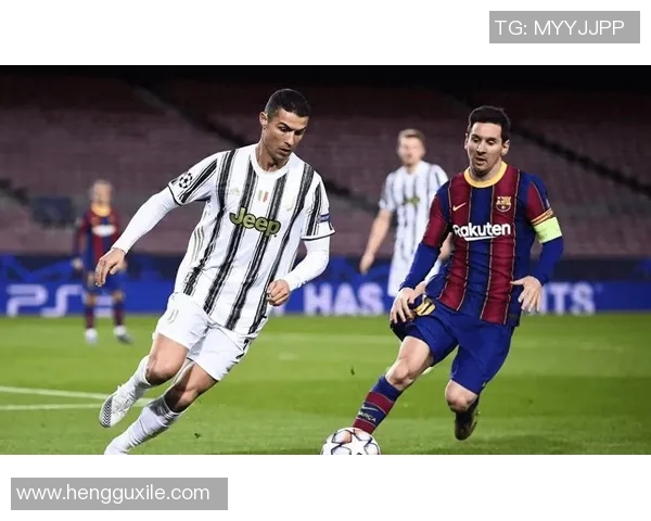 足球明星间的深厚友情高清图片展示让你感受球场之外的温暖与团结