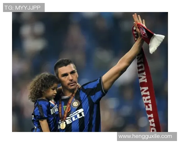 中场足球明星盘点：那些闪耀绿茵场的传奇球员名字