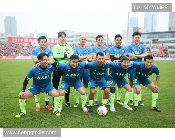 足球明星团队精彩瞬间全景展示与回顾